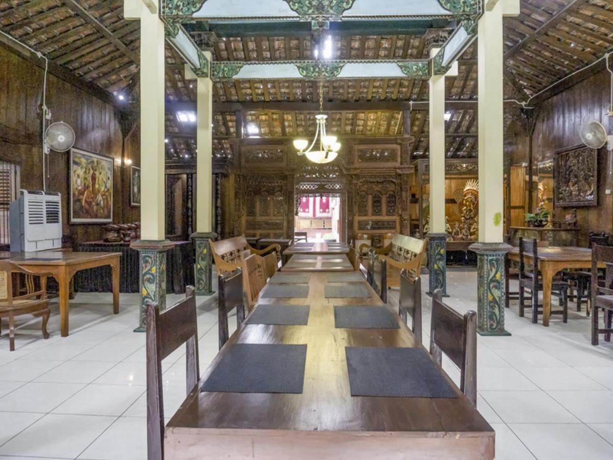 Reddoorz Syariah @ Lempuyangan Hotel Yogyakarta Ngoại thất bức ảnh